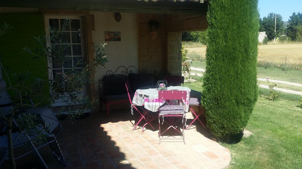 Villa Mas de l'Ancienne Magnanerie à Mallemort Extérieur photo